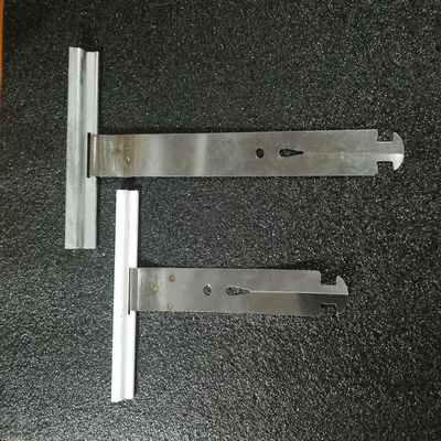 Вешалка для роллет